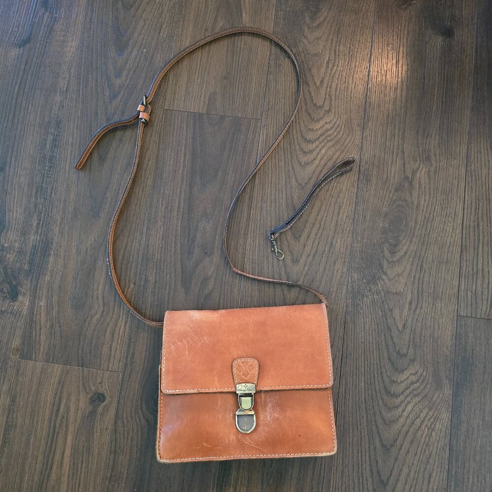 Patricia Nash Distressed Vintage Brown Lanza Crossbody Bag